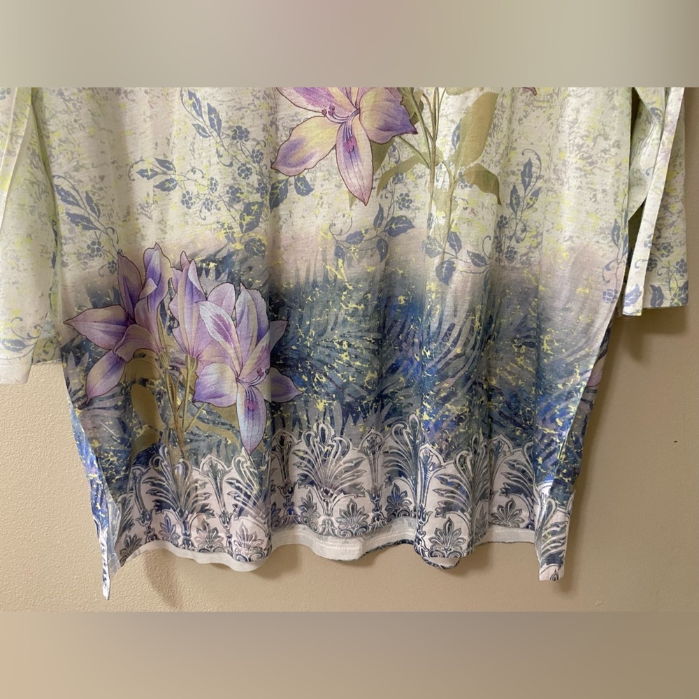 Boho womens large blouse floral lilac blue v-neck modest cottagecore - Picture 6 of 10